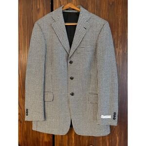 New size 40 Arnold Brandt Houndstooth Wool Suit Coat